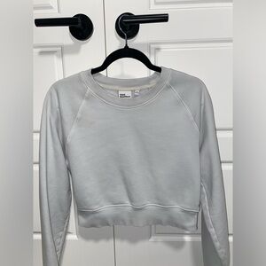 Aritzia TNA Sweatfleece Cropped Crewneck